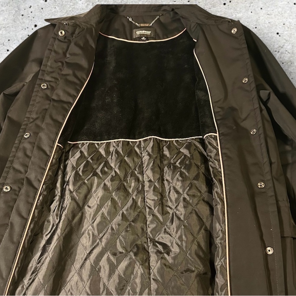 Ellen Tracy Black Raincoat. Trenchcoat. Size Medium - Picture 11 of 13